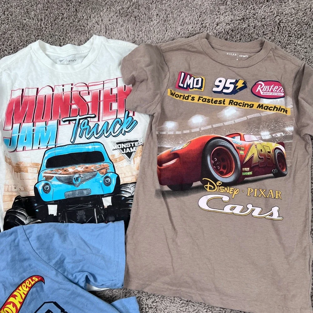 Lot of 4 Boys Tee Shirts and Sweat Pants Sz 8